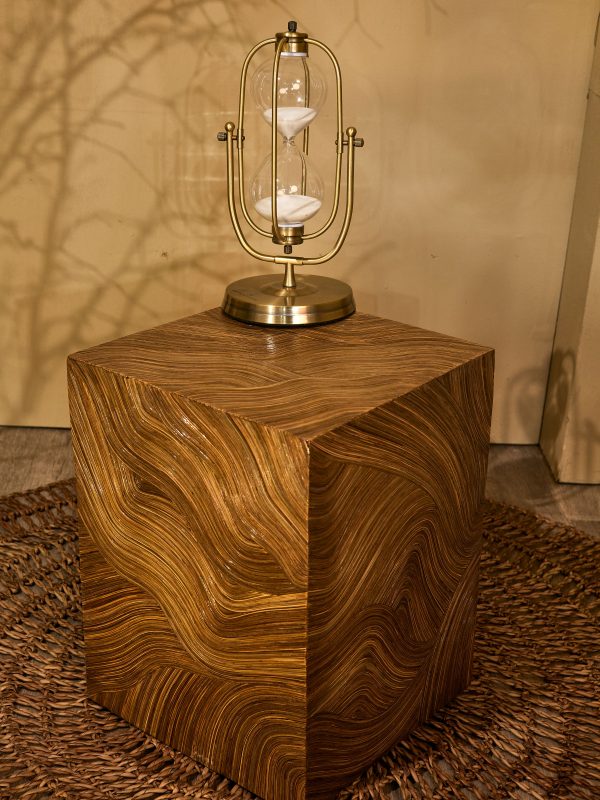 KOR-SIWA102021 - YK II Cube Table