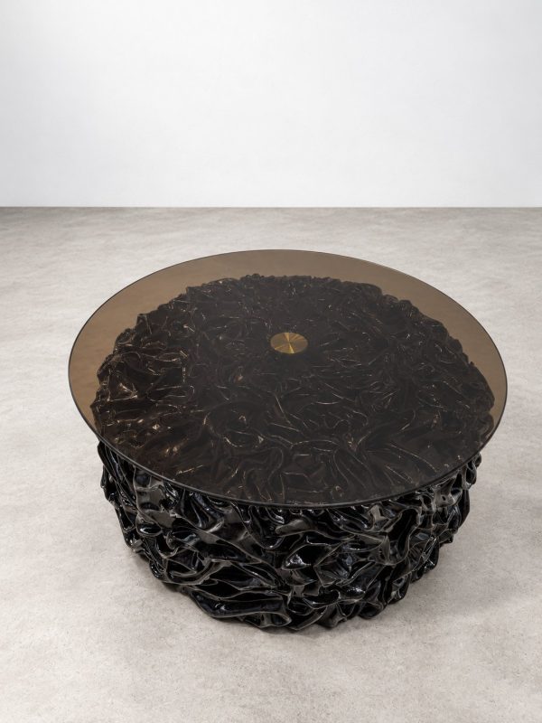 Onda Circle Centre Table